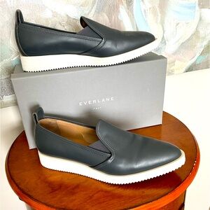 Leather loafer